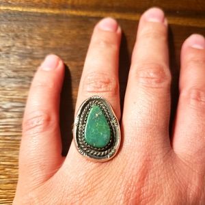 Vintage Sterling Silver Turquoise Ring